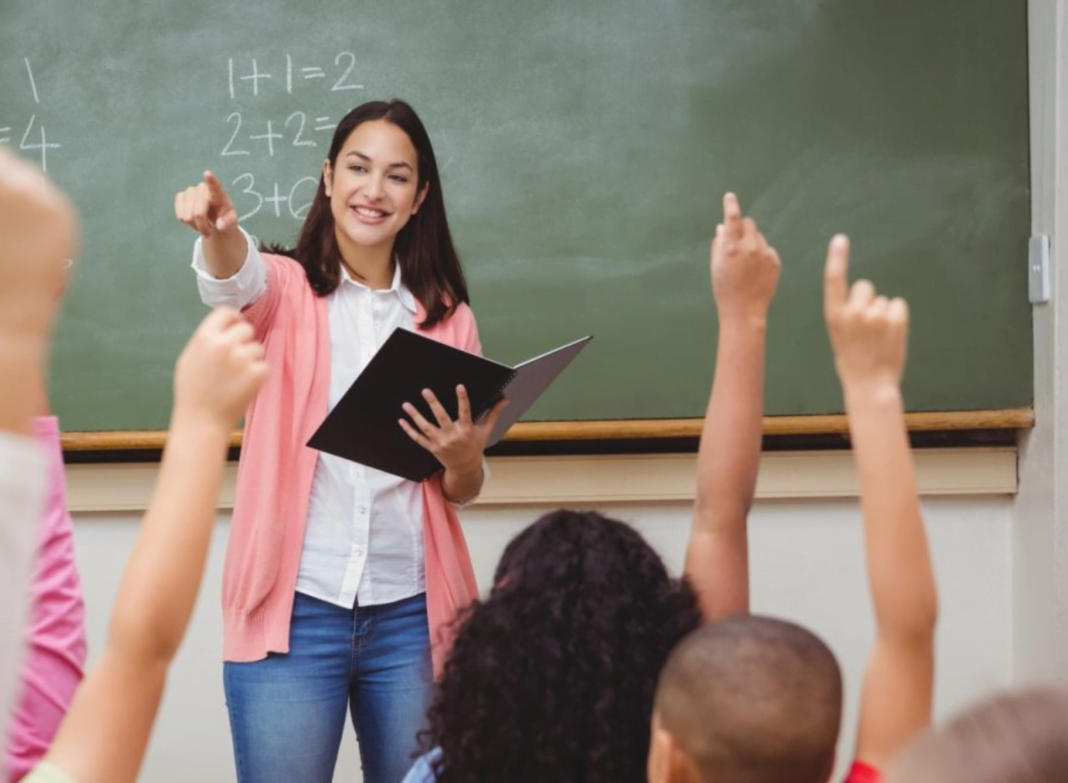 10-reasons-why-teachers-should-be-paid-more-good-life-begin